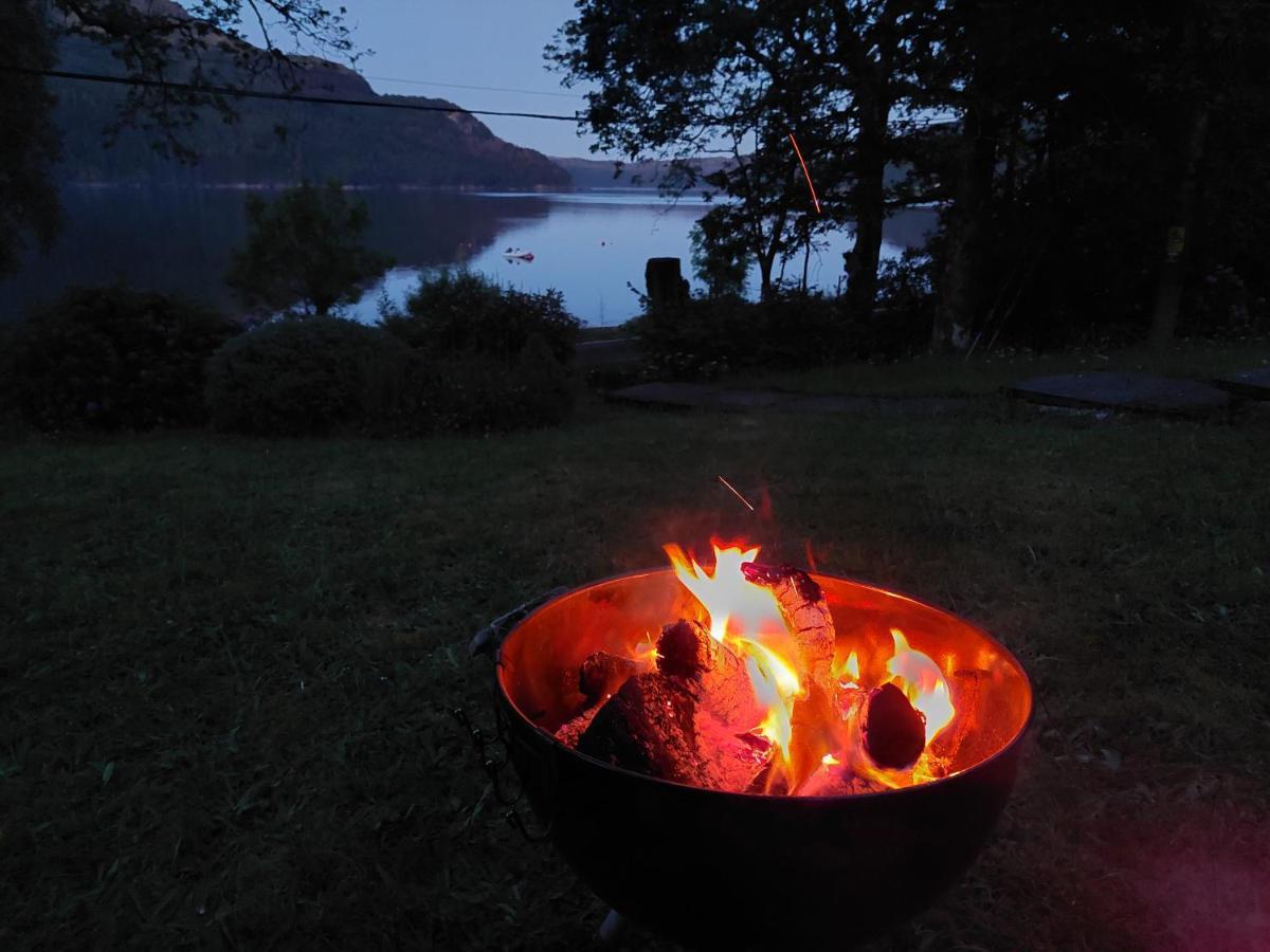 The Waterside - Castle - Loch Goil Villa Carrick
